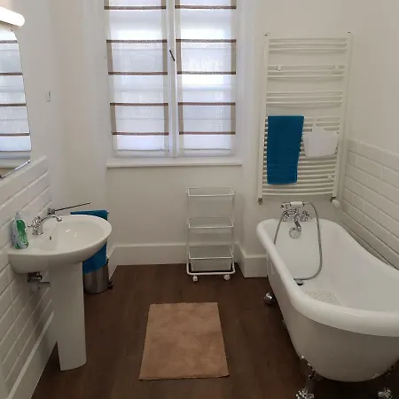 דירה Vitez Apartman